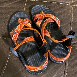 Women’s Size 7 Chaco Sandals